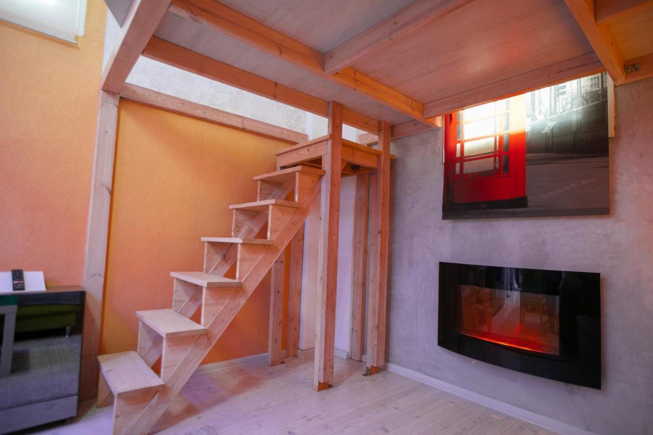 Orange And Blue Studio Downtown 5 Min From White Tower Apartment Thessaloniki Exterior photo
