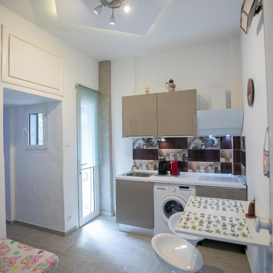 Orange And Blue Studio Downtown 5 Min From White Tower Apartment Thessaloniki Exterior photo